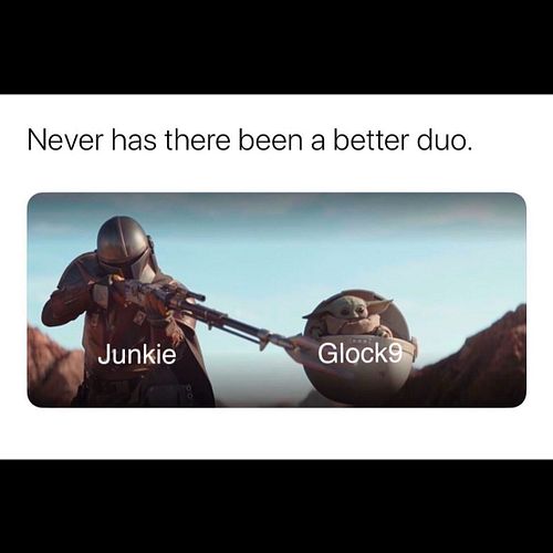 Some classics for you. Happy Thanksgiving! 🦃 

#G9 #Glock9 #GlockArmy #7daystodie #memes #happythanksgiving