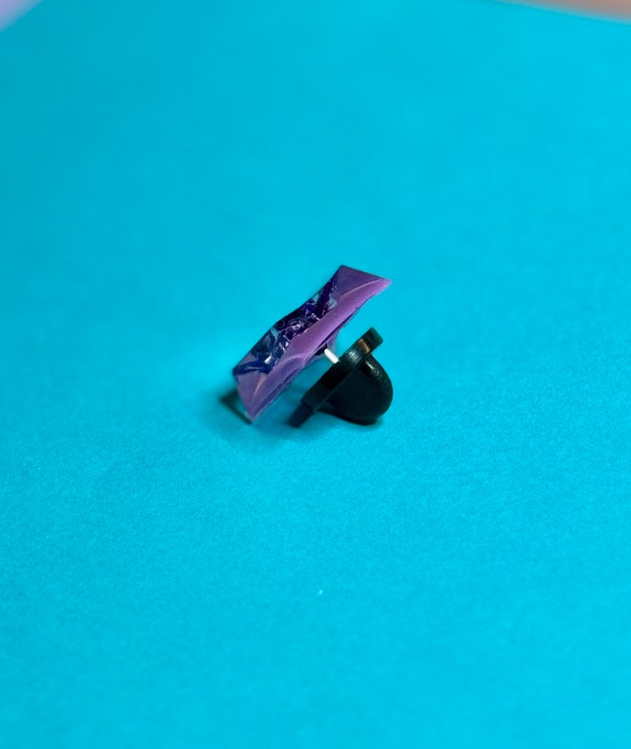 [Pre-Order] Crane Keycap Pin product image (4)