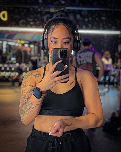 A little bit of everything rn 🖤 Grateful. 

Working back up to where I was and even better than that 🫡