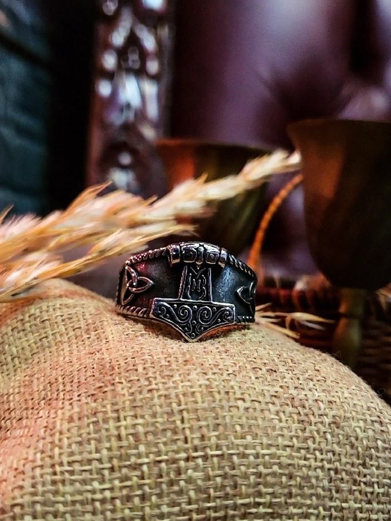 The Armored Kingdom Thor’s Hammer Godforge Ring product image (4)
