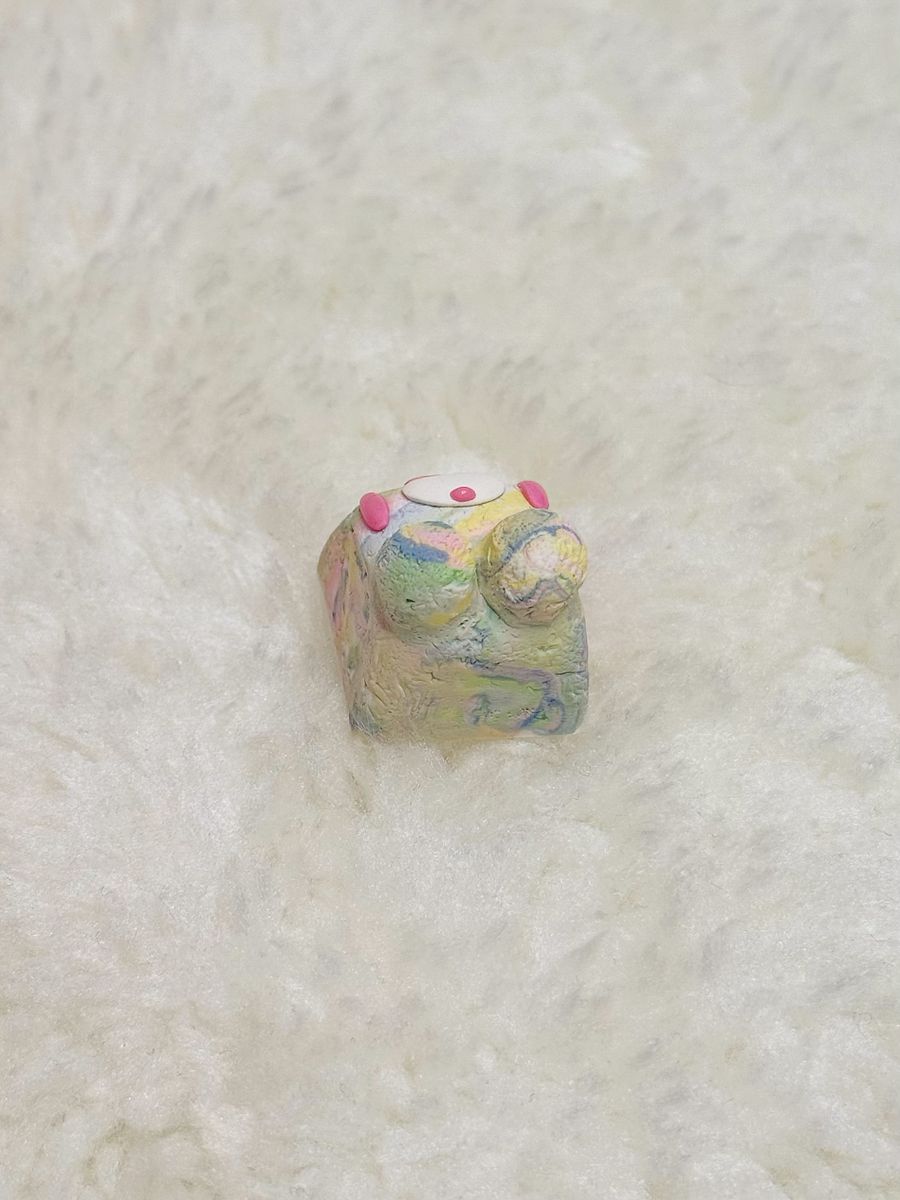 Tie Dye Gloomy Bear Keycap product image (4)