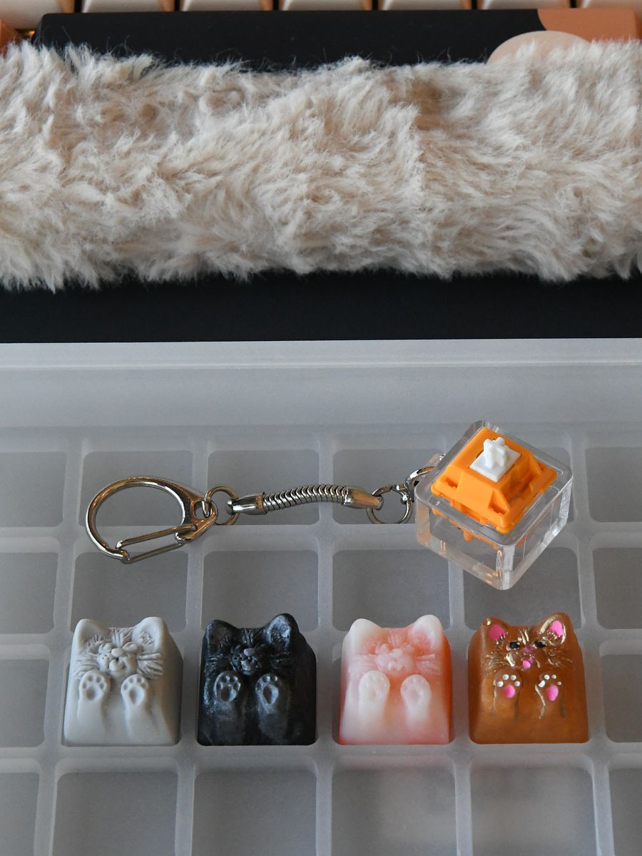 Cat Keycap Fidget Toys with Keychain product image (2)
