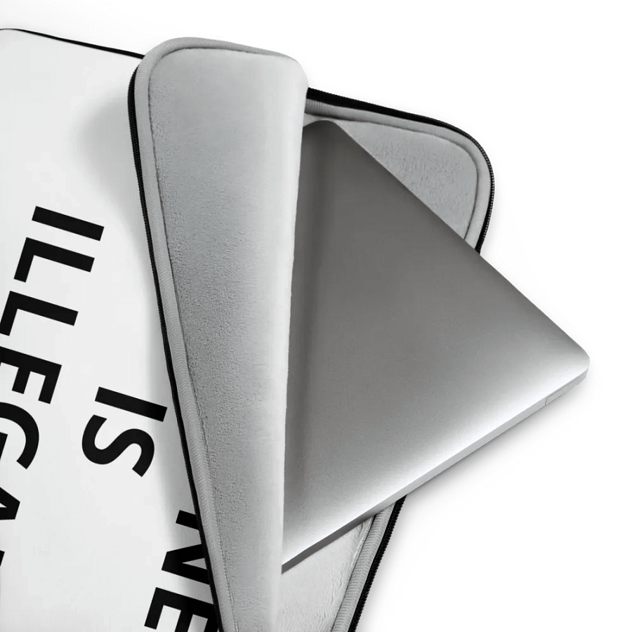 Pris-No One Is Illegal -Laptop Sleeve product image (3)
