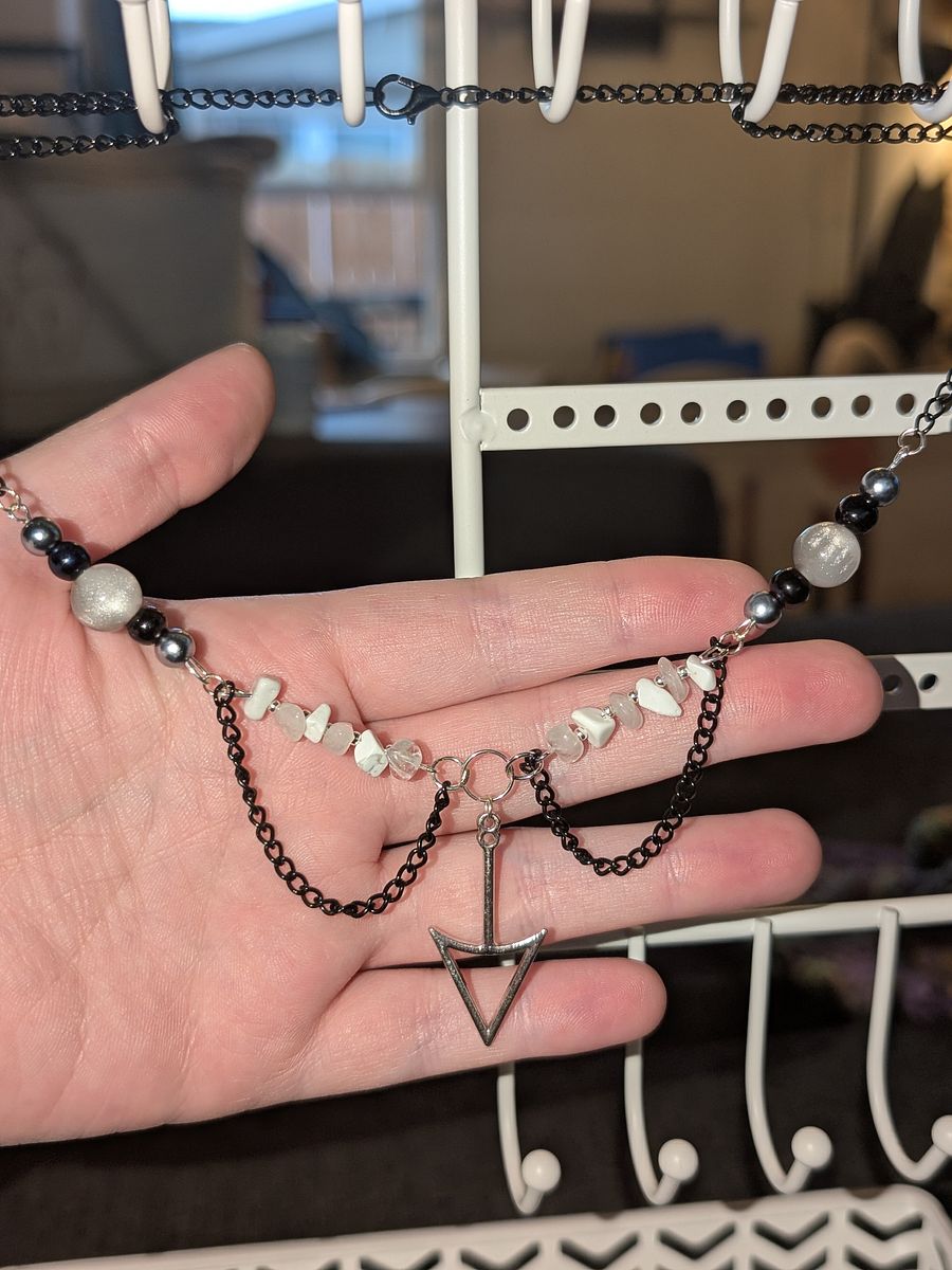 Crystal Necklace with Arrow Charm! product image (1)