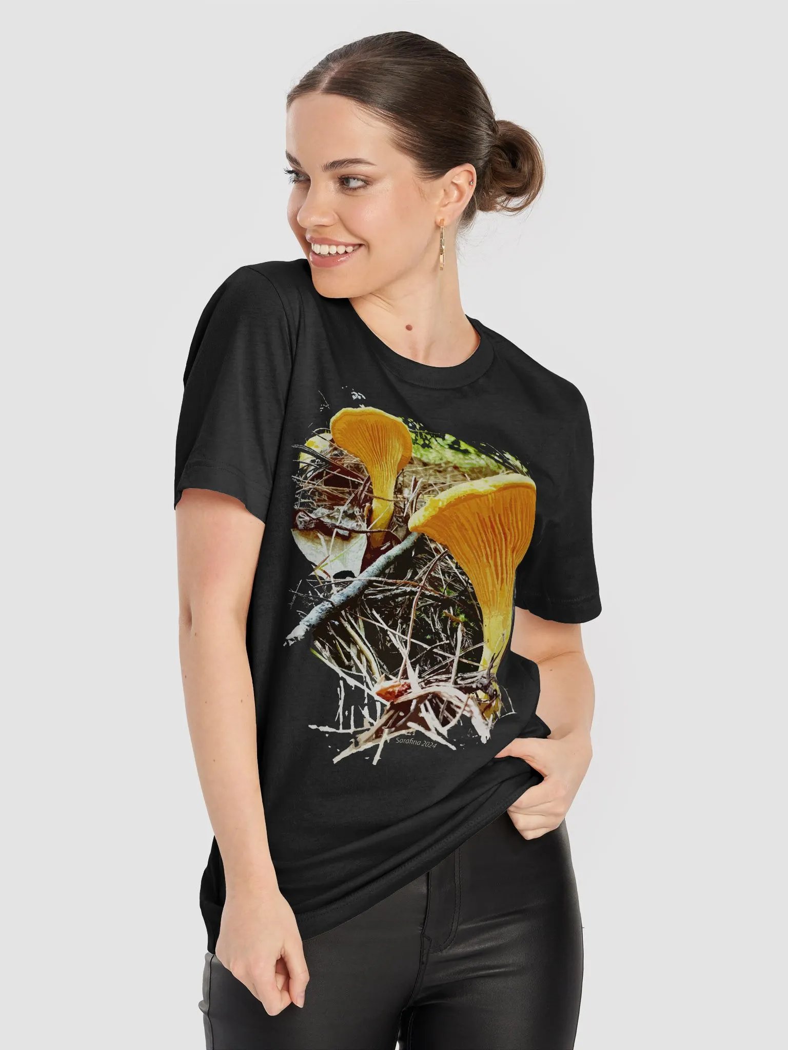 Chanterelles Dark t-shirt product image (16)