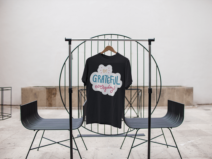 Be Grateful Everyday Black Unisex T-Shirt product image (3)
