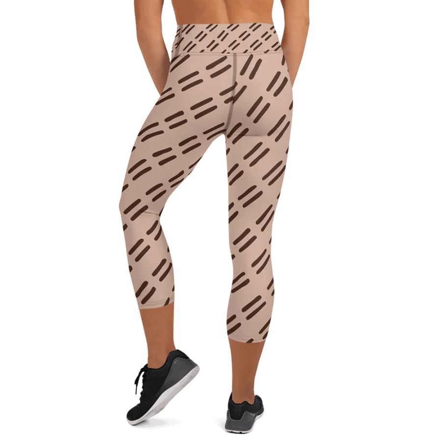 90s Iconic All-Over Print Yoga Capri Leggings product image (5)