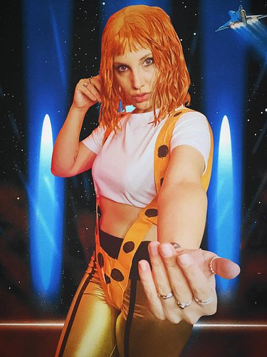 🔸Leeloo Multipass🔸

It was requested prior to transform into Leeloo from Fifth Element and I nearly last minute threw a look ...