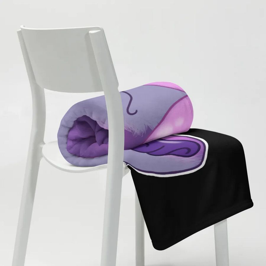 Lycin Love Throw Blankie product image (20)