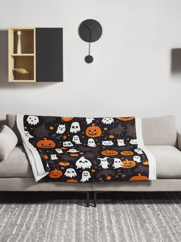 Spooky Specter Throw Blanket product image (3)