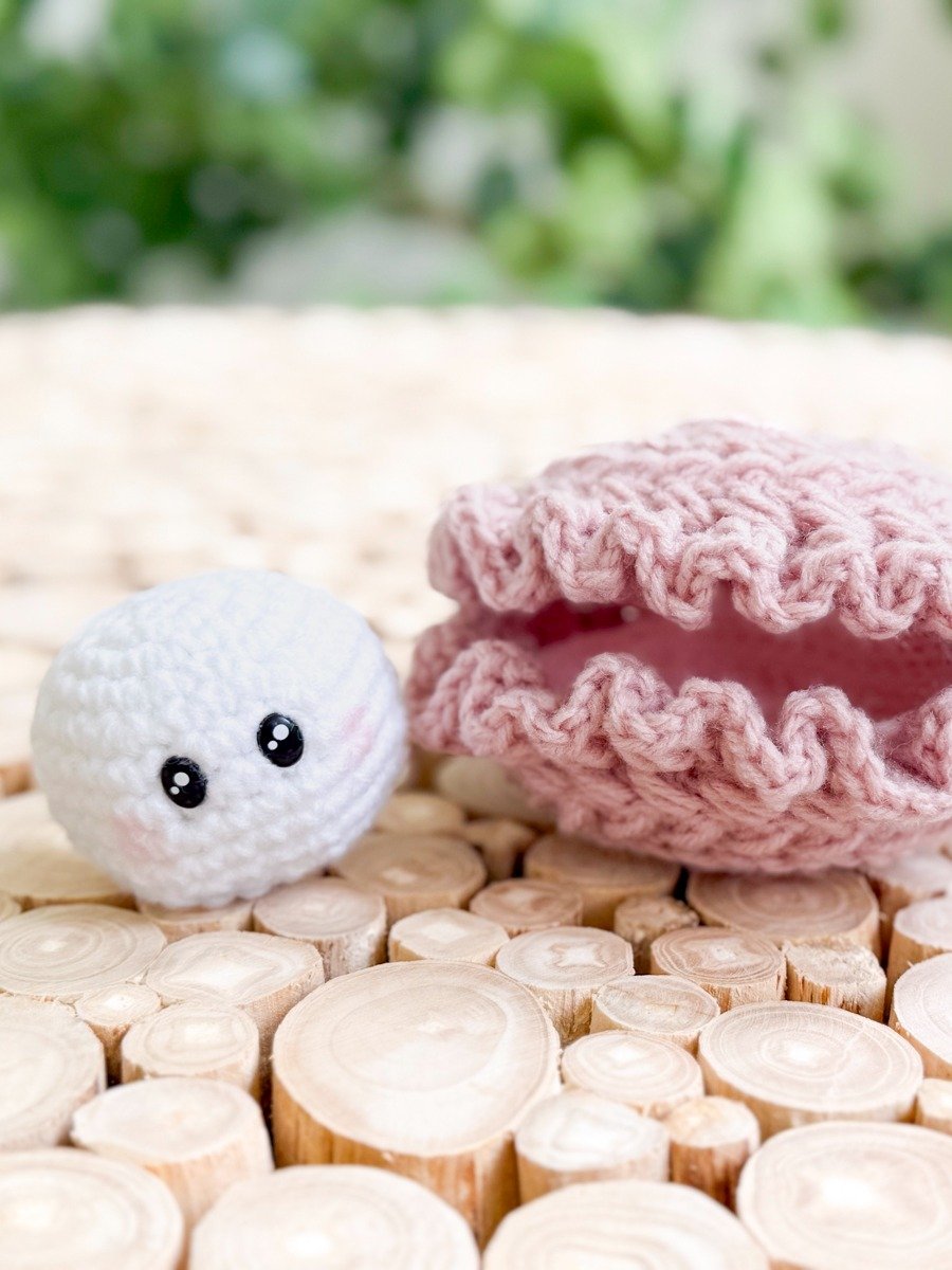 How to Crochet an Clam | No-Sew Amigurumi with Wheat Stitch product image (6)