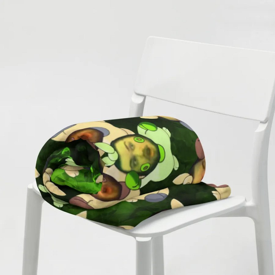 Jakeuhita Fam Blanket product image (19)