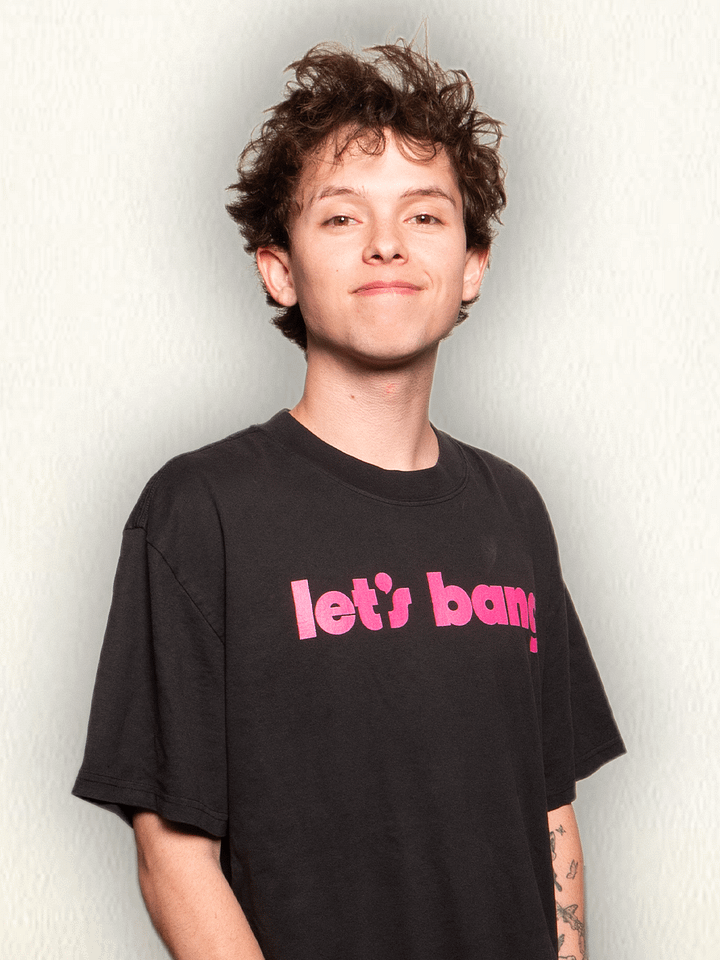 let's bang. black/pink, oversized tee product image (1)