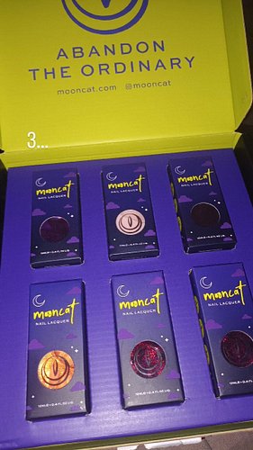 Weeee!! Here´s some nail arts and my new #mooncat polishes (from mays´ lunar sale pickup) from last month!!! More coming soon...