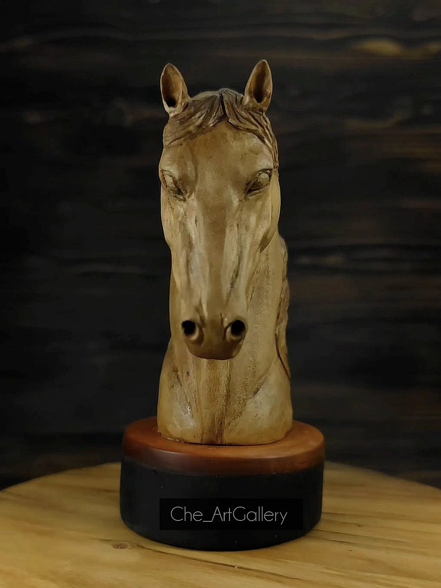 Wooden Horse Head Sculpture product image (2)