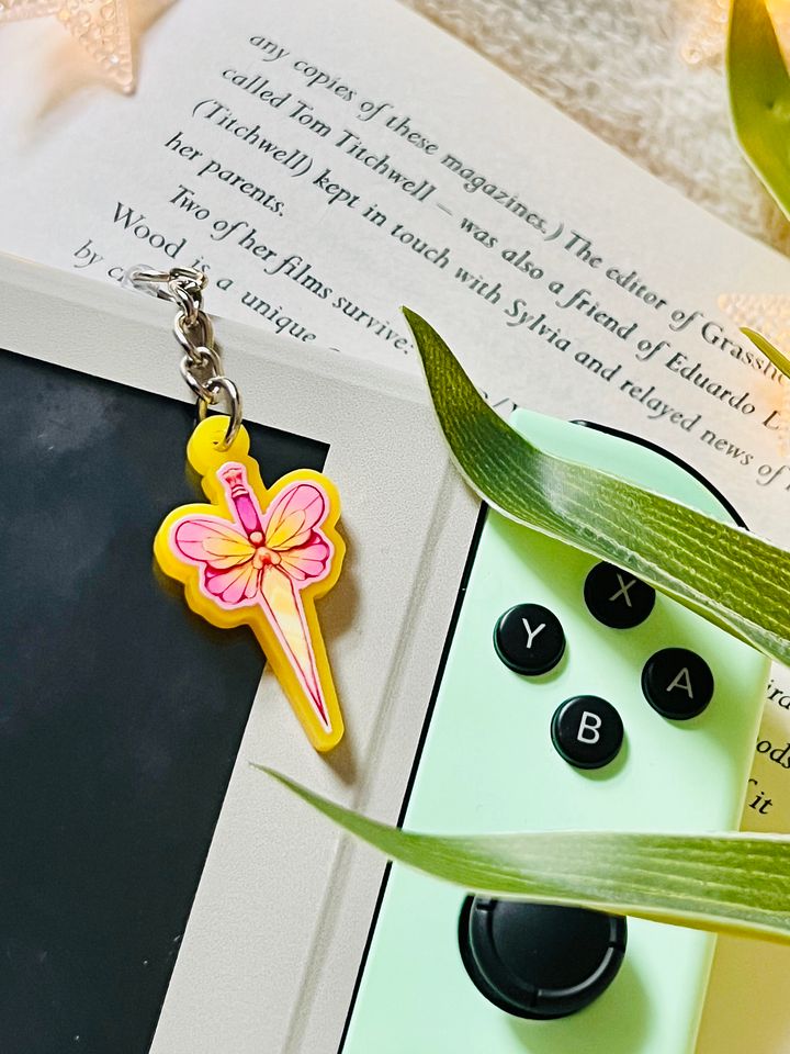Winged Dagger Switch Charm product image (2)