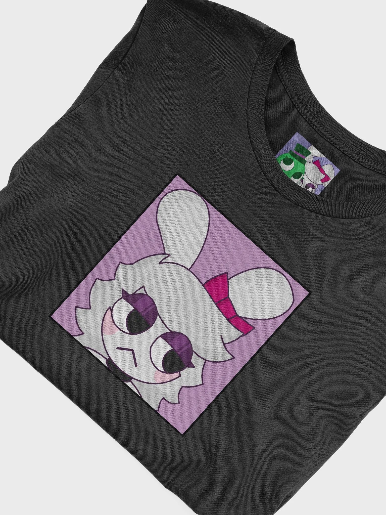 Slinky Portrait T-Shirt product image (19)
