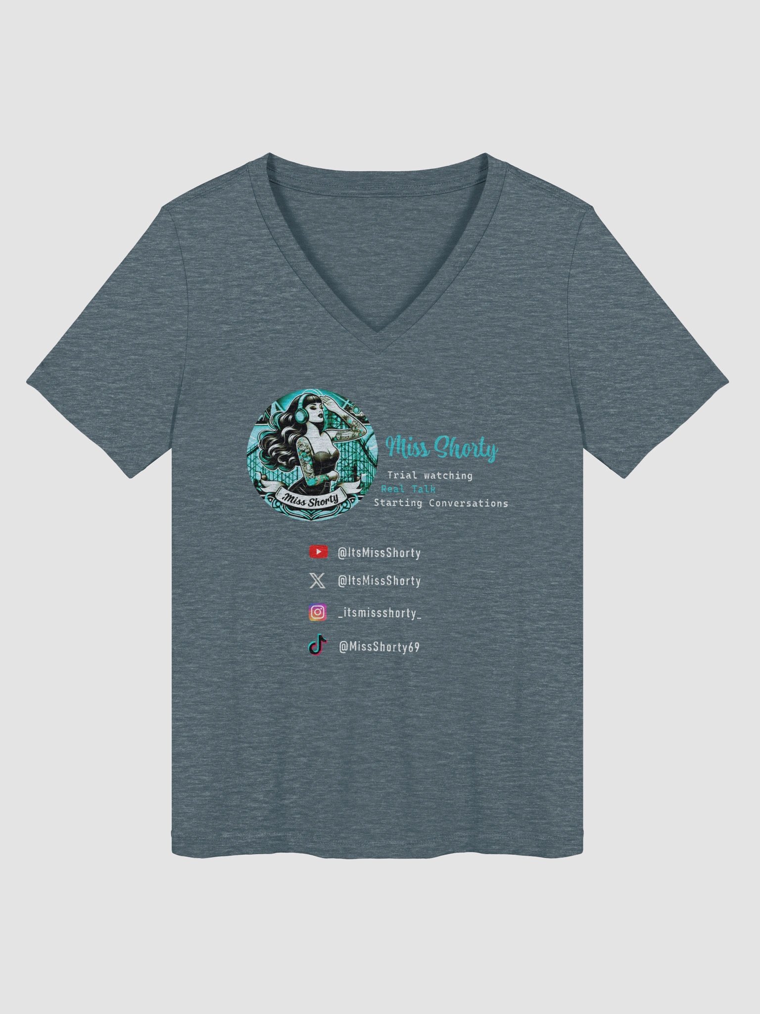 Miss Shorty all over the web! V neck T product image (4)
