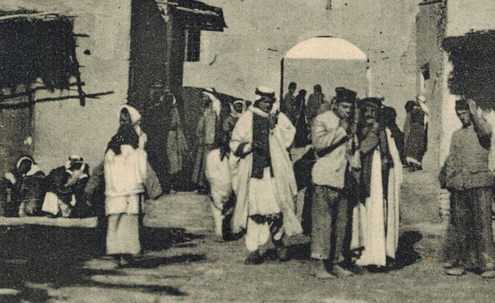 الرقة مدخل السراي الحكومي مع السوق 1922 - صورة رقمية product image (2)