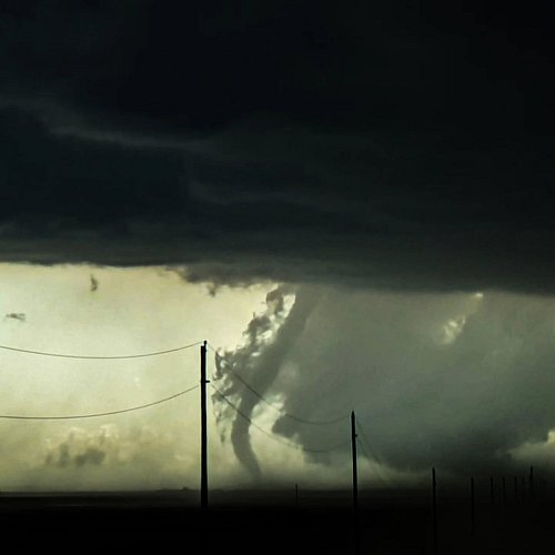 New  edit from 5-23 #cowx #weather #tornado #nature #supercell #wallcloud #funnelcloud #cloudporn #cumulonimbus #thunderstorm...