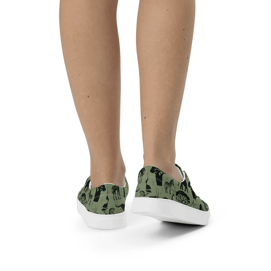 Savanah Wildlife Lace-Up Canvas Shoes product image (3)