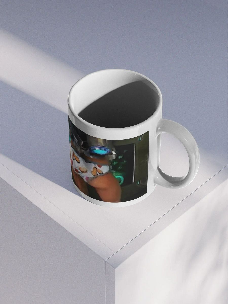 DRINK COFFEE WITH Qu33n0fDrag0ns product image (3)