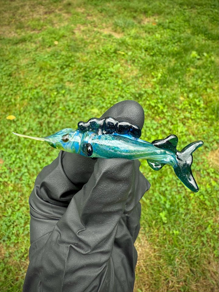 Long Nose Unicorn Fish Glass Sculpture product image (1)