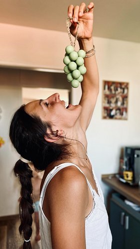 Ahoj, 
Pouštím do světa celý proces výroby mýdlových hroznů 🍇✨ 

Mrkněte a dejte mi vědět jak se vám líbí. 🙏🫶🙌

💌 Pokud máte ...