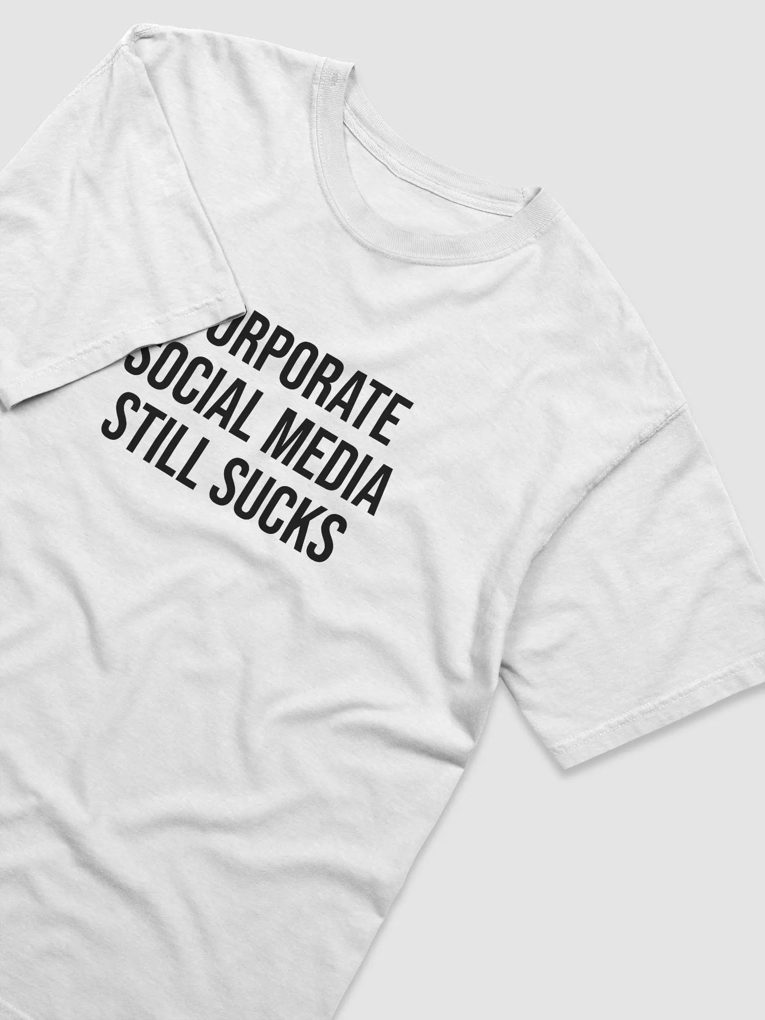 Corporate Social Media Still Sucks product image (3)