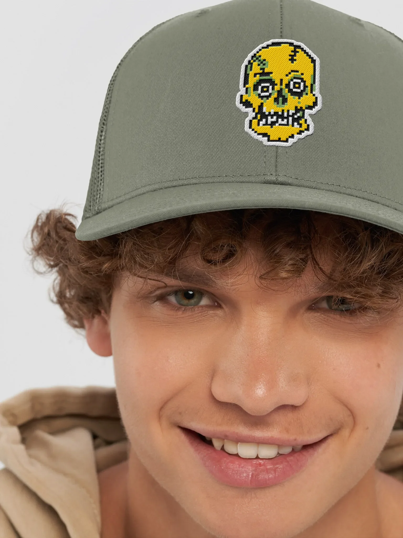 RETRO Chomps Logo Skull Snapback Hat product image (1)