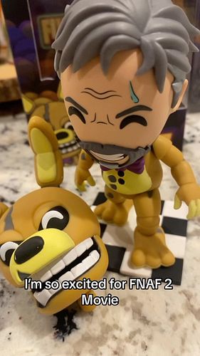 Matthew Lillard is so iconic and im so happy the youtooz figure of his yellow rabbit/spring Bonnie from the FNAF Movie arrive...