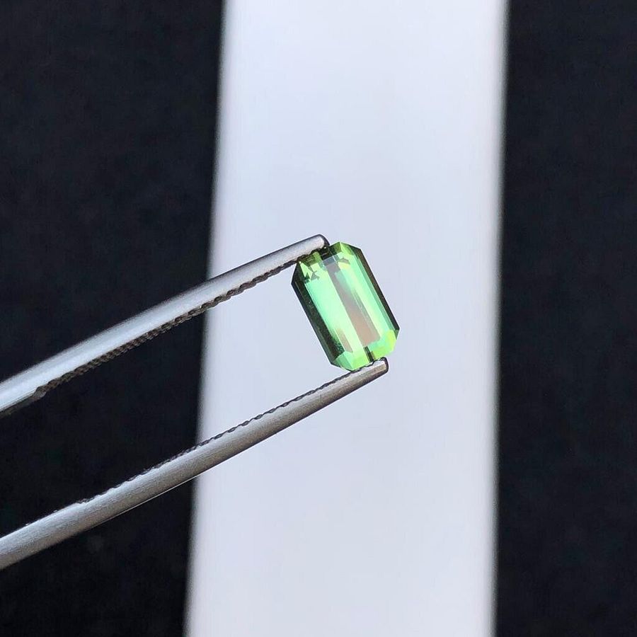 EMERALD CUT GREEN TOURMALINE GEMSTONE FOR WIRE WRAPPING STONE FOR GIFT, 1 CRT product image (3)