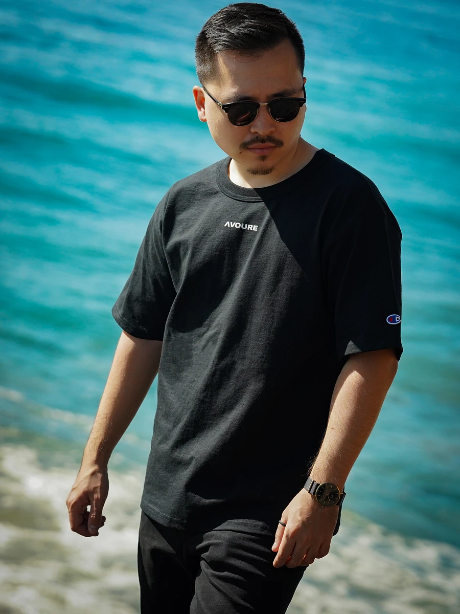 Avoure 'Champion' Basic T-Shirt [Black] product image (1)