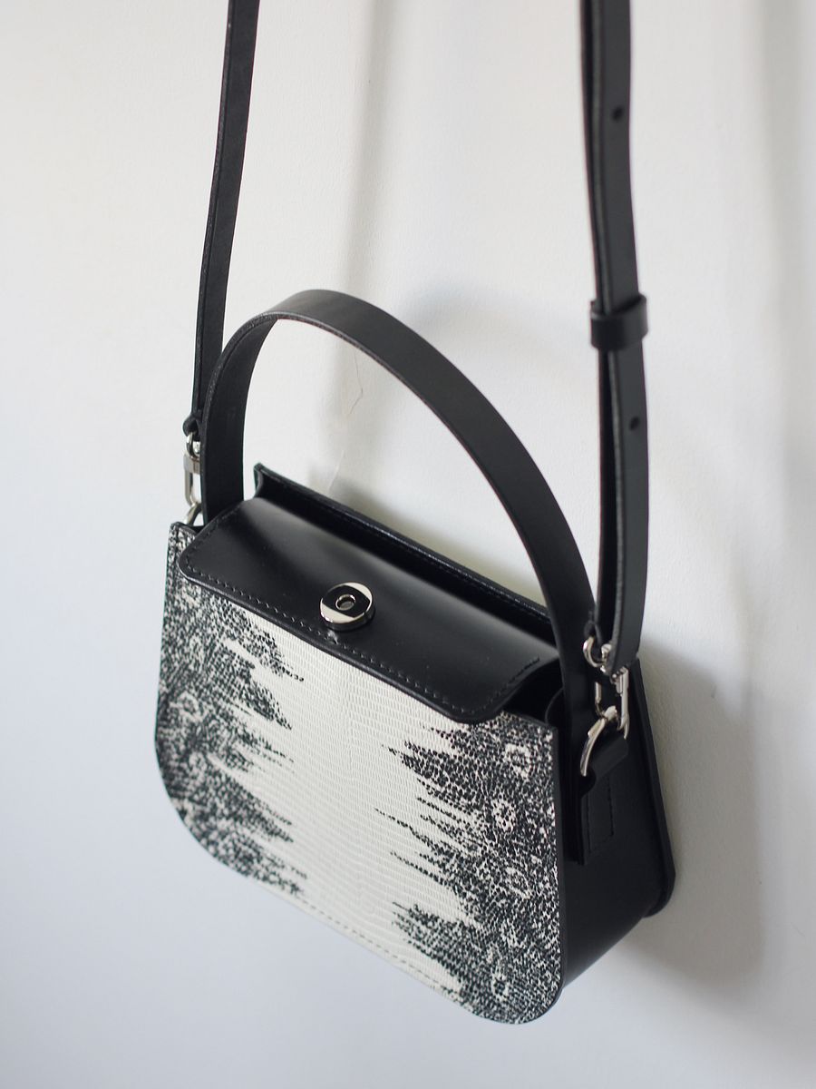 Lizard-embossed Leather two-way Bag with hand-carried strap product image (10)