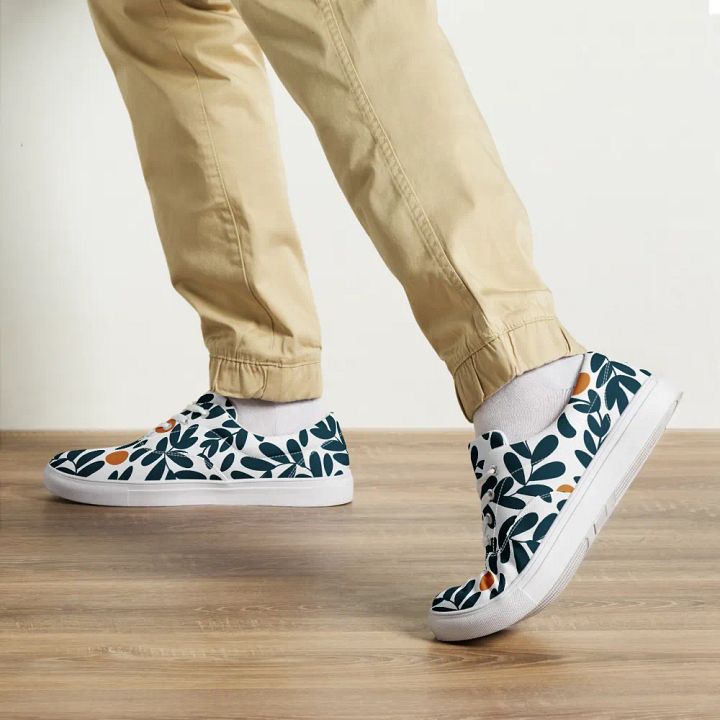 Leaves Men's Lace-Up Canvas Shoe product image (1)