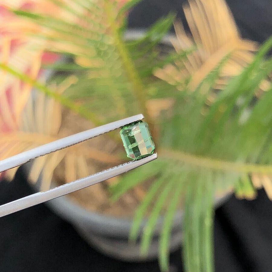 GREEN NATURAL TOURMALINE EMERALD CUT TRANSPARENT GEMSTONE FOR RING, 0.90 CARAT product image (6)