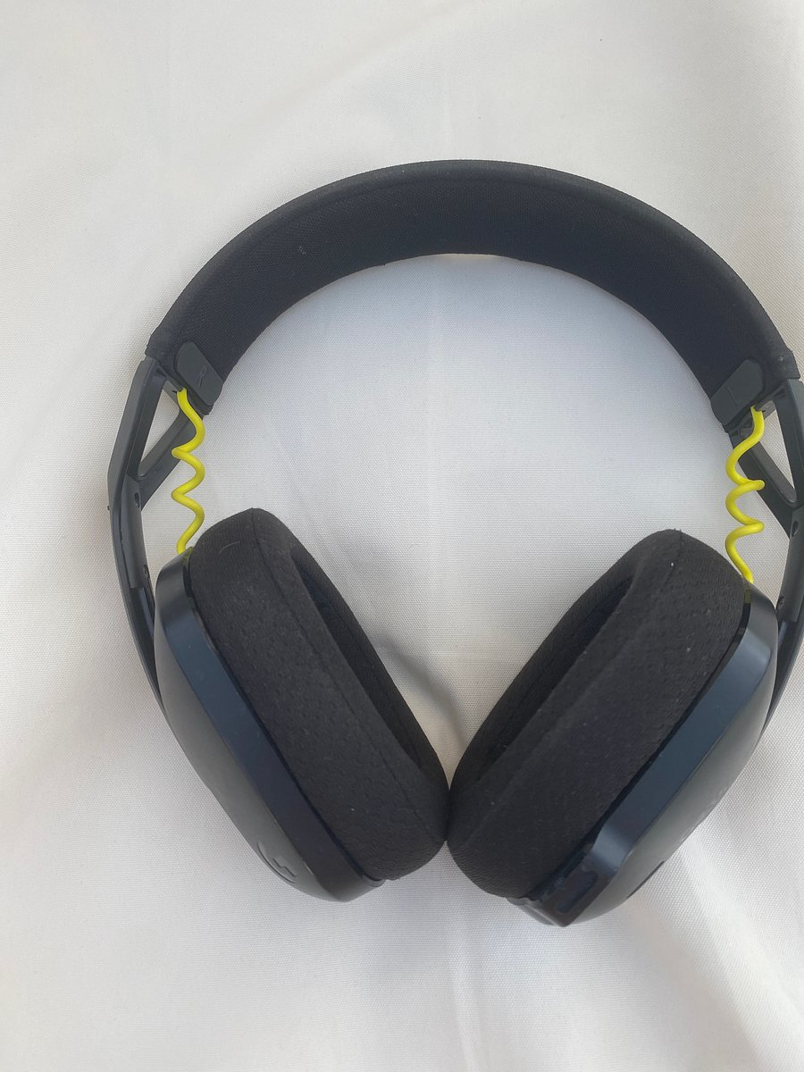 Logitech G435 Gaming Headset product image (4)