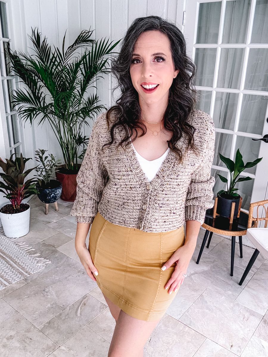 Finch V-Neck Crochet Cardigan Pattern product image (1)