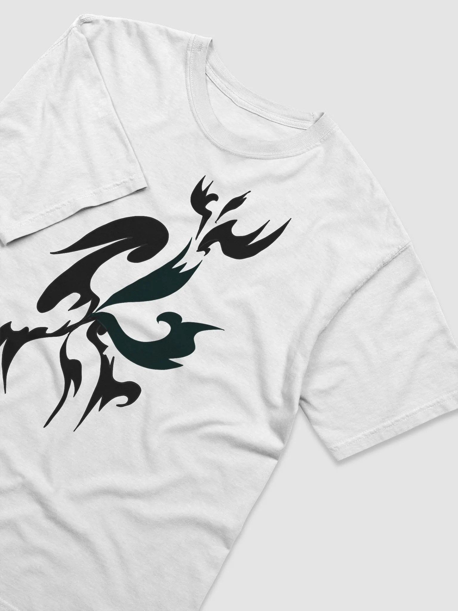 W Fluttering Bird T-shirt product image (3)