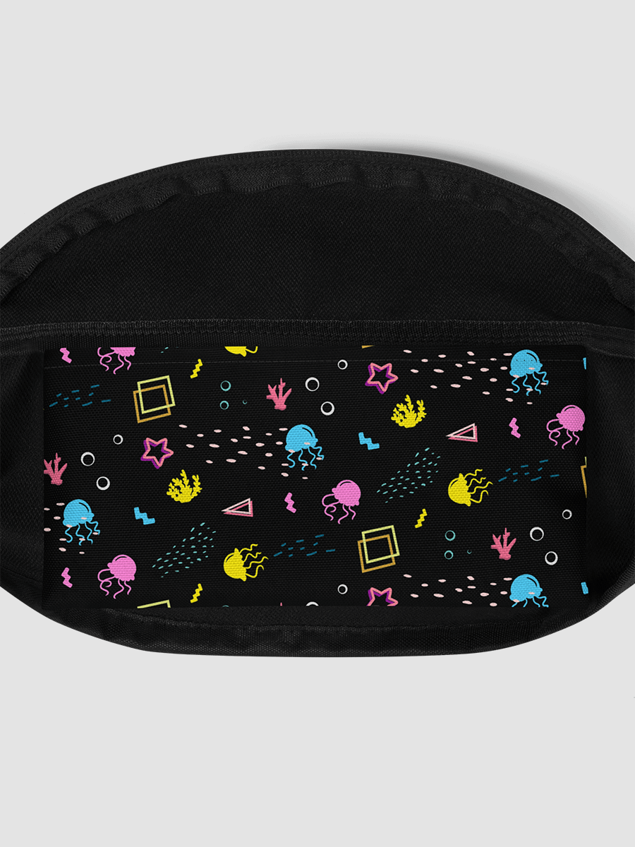 Shifty Seas dark pattern fanny pack product image (5)
