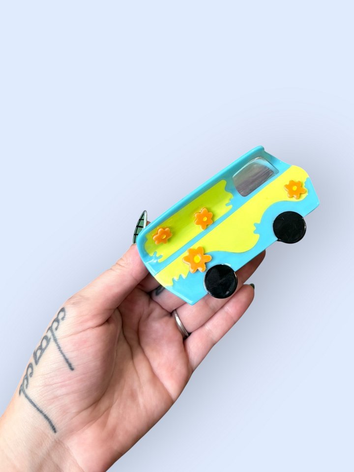 MYSTERY MACHINE HAIR CLAW product image (1)