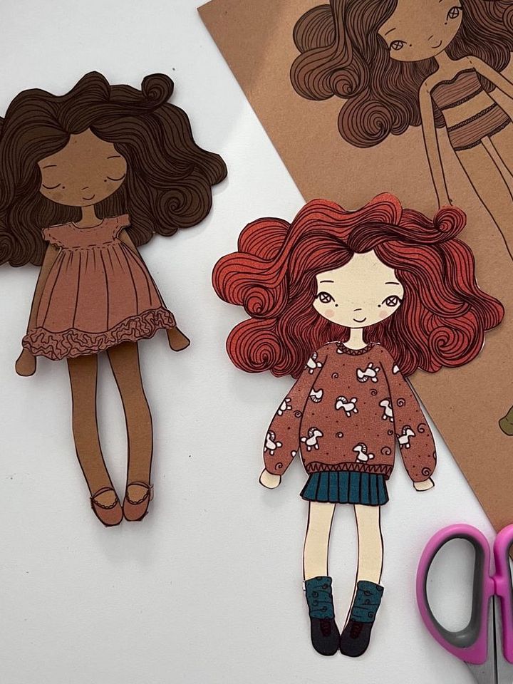 Printable Paper Dolls with Clothes product image (2)