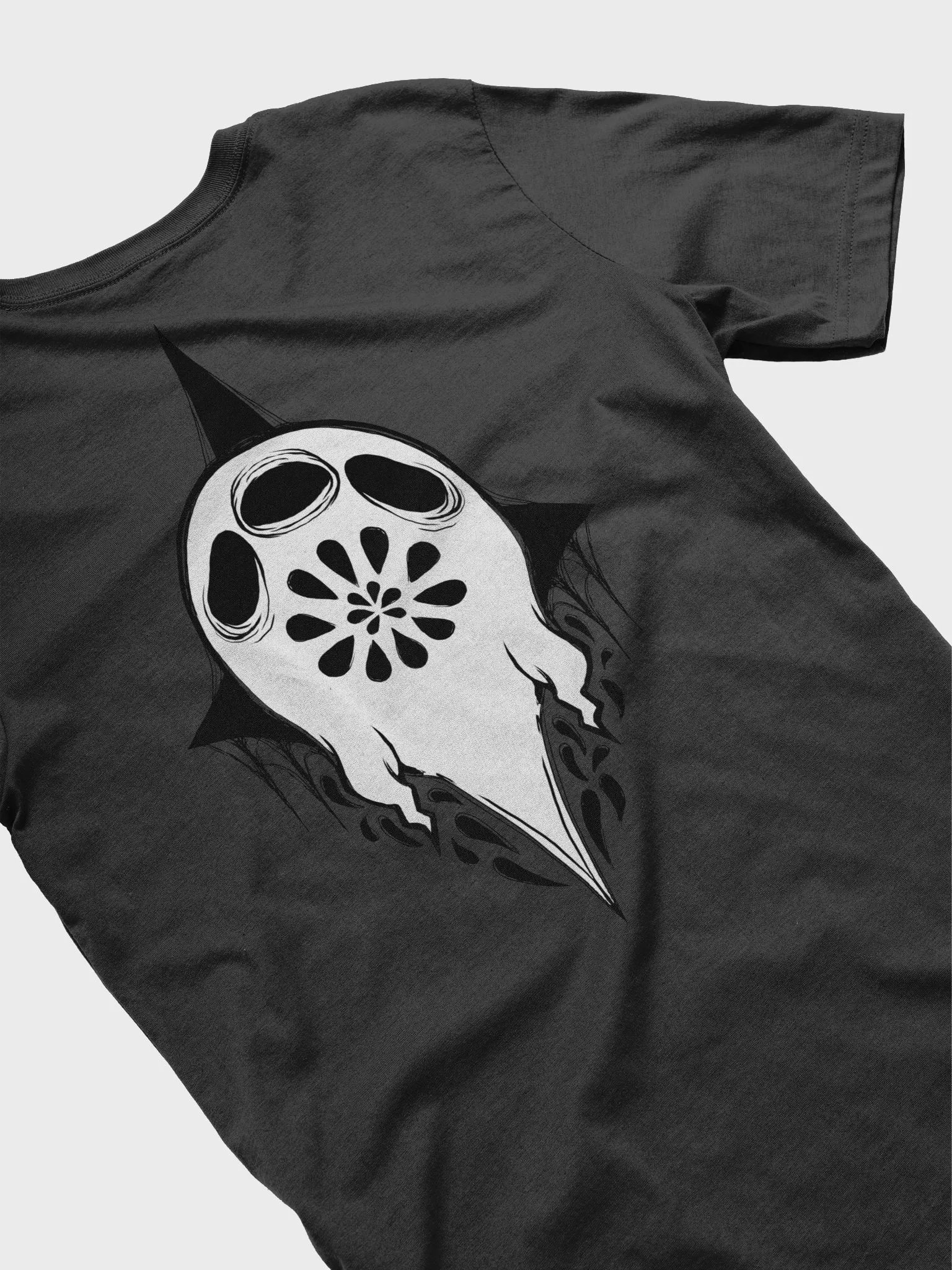 Horrorstori Tee (Ghostly) product image (4)