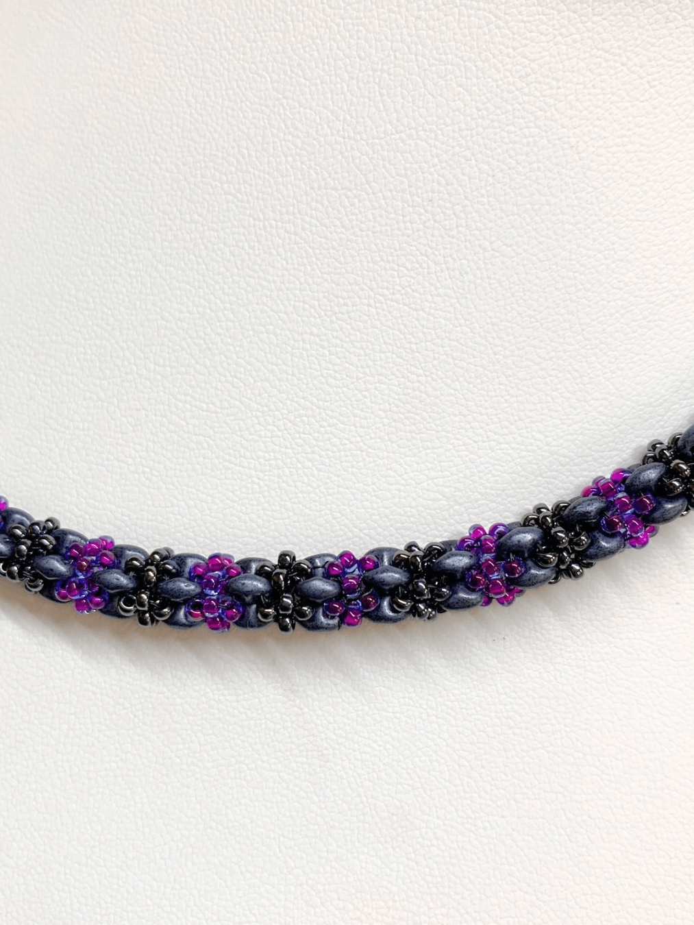 MiniDuo Beaded Rope Necklace - Purple product image (2)