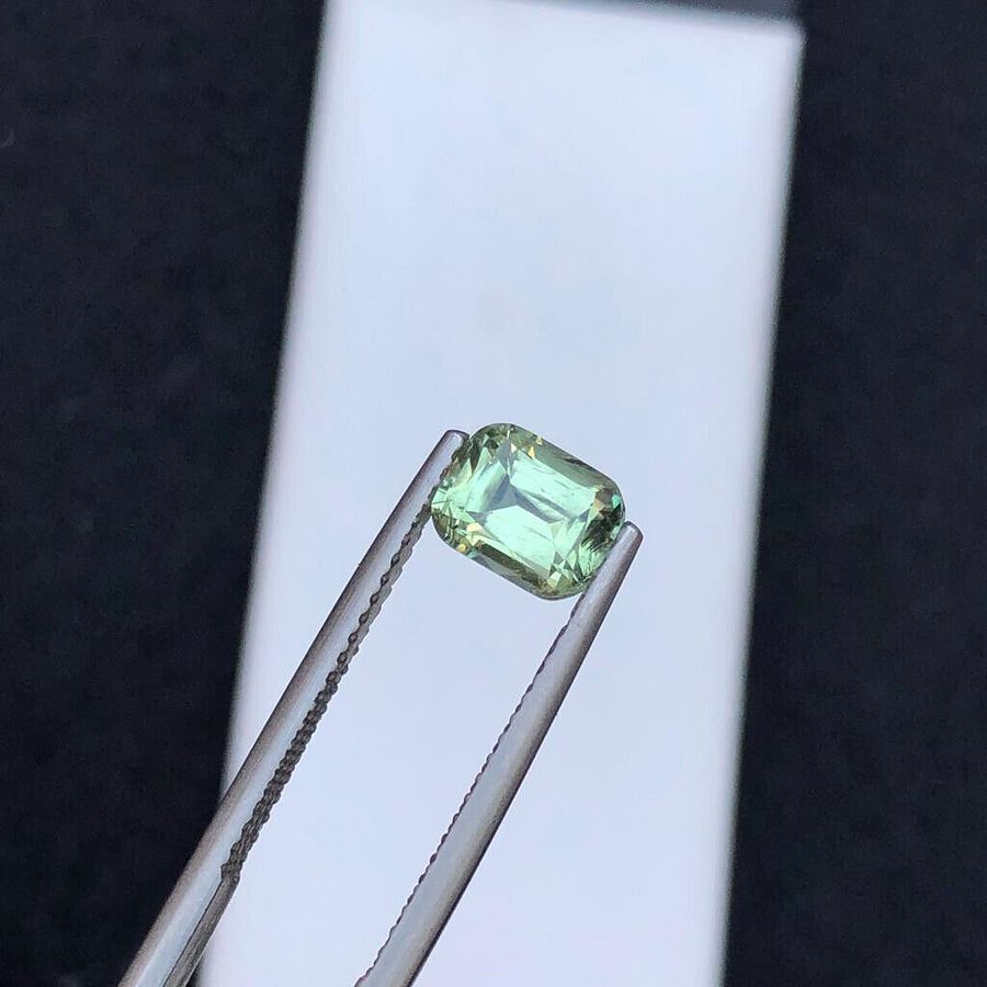 TOURMALINE FOR RING CUSHION CUT YELLOW/GREEN STONE FOR WIRE WRAPPING, 1.20 CRT product image (5)