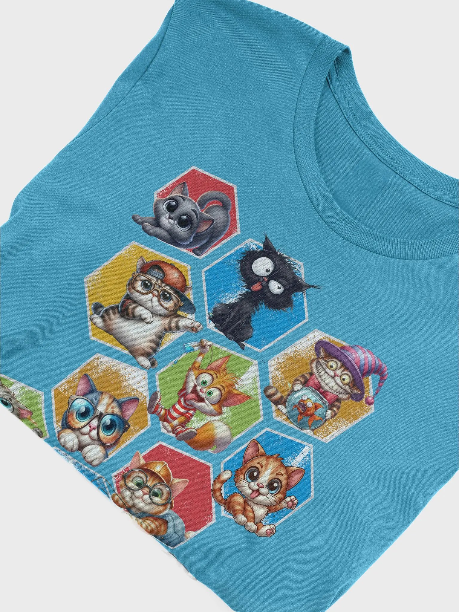 Funny Cats in Cubes for Anyone Who Loves Cats Felines Kitten T-Shirt product image (9)