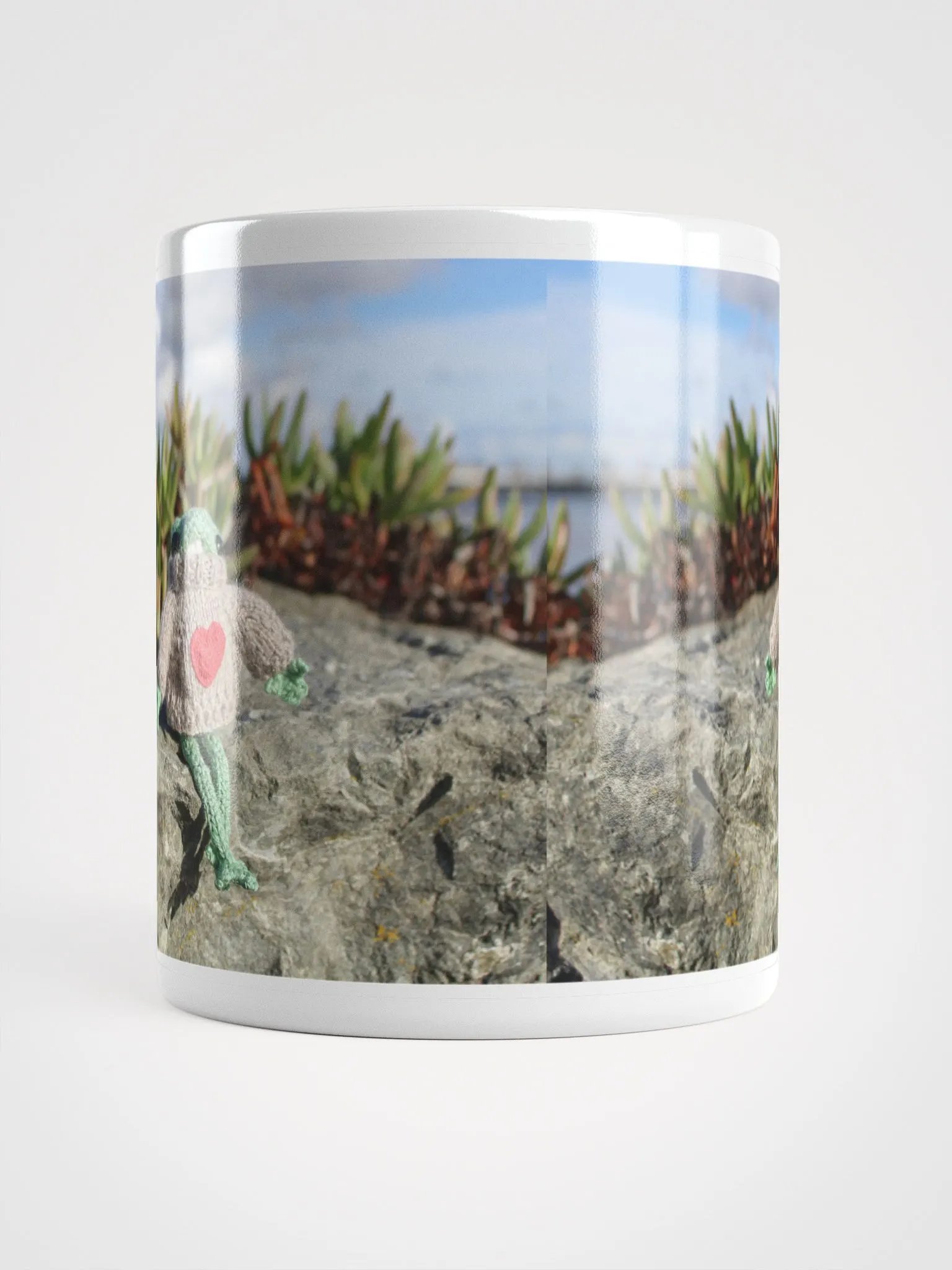 Froggy Heart Knit Mug product image (5)