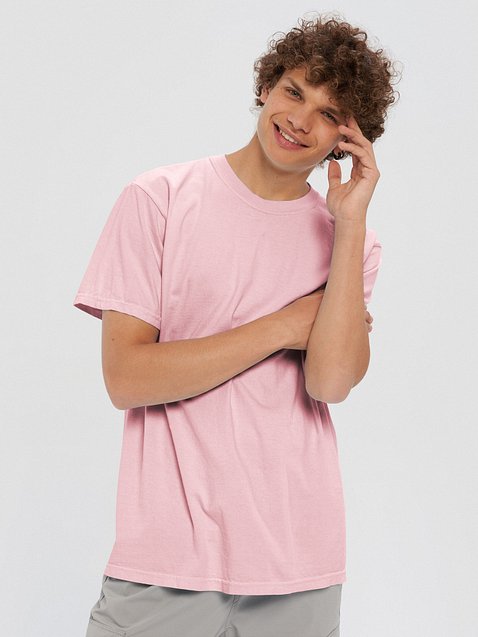 Photo showing Comfort Colors Garment-Dyed Heavyweight T-Shirt