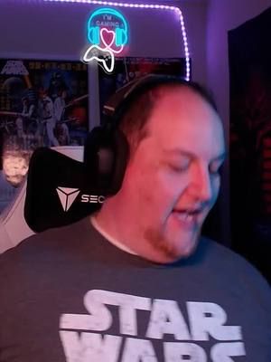 big hands... good fingers | #jonnybrocko on #Twitch