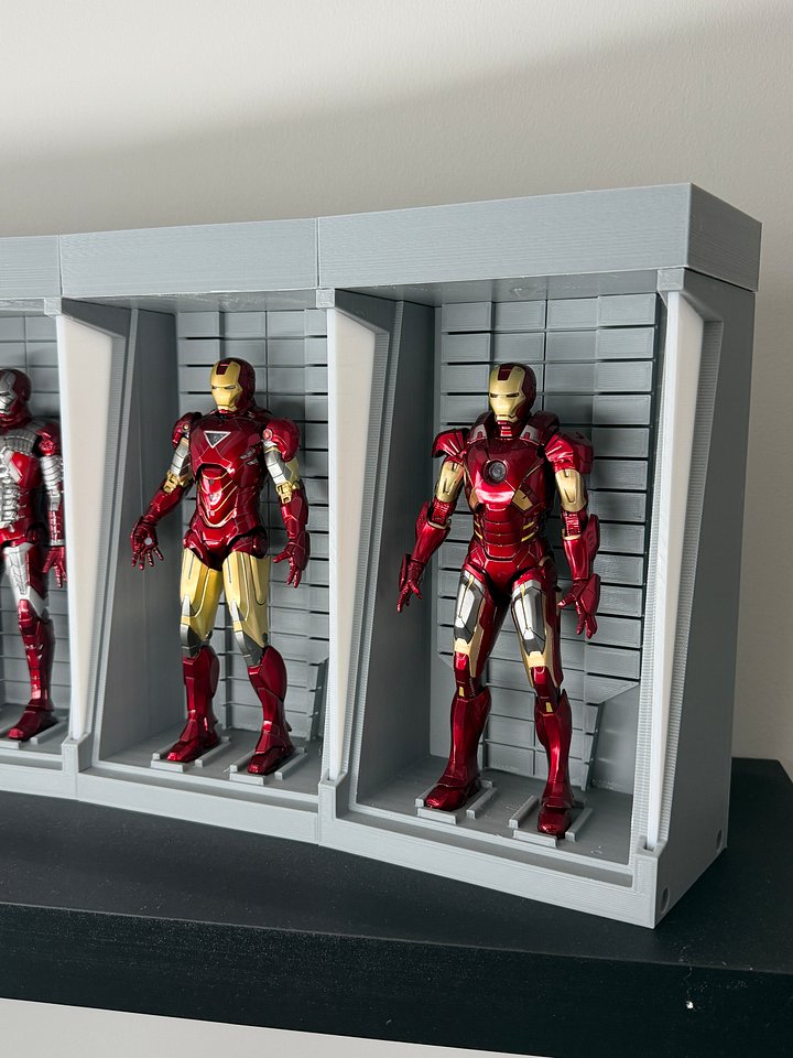 3D File - Iron Man (Action Figure) Display Case product image (2)